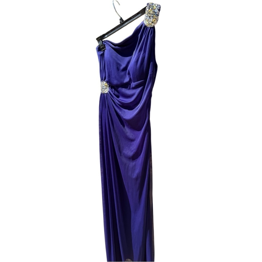 Hailey Logan Adrianna Papell One Shoulder Gown Size 9 10